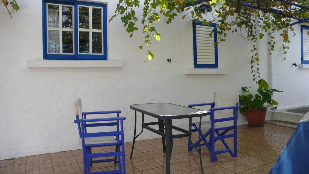 ArménoiStefanos Gardenアパートメント 部屋 写真